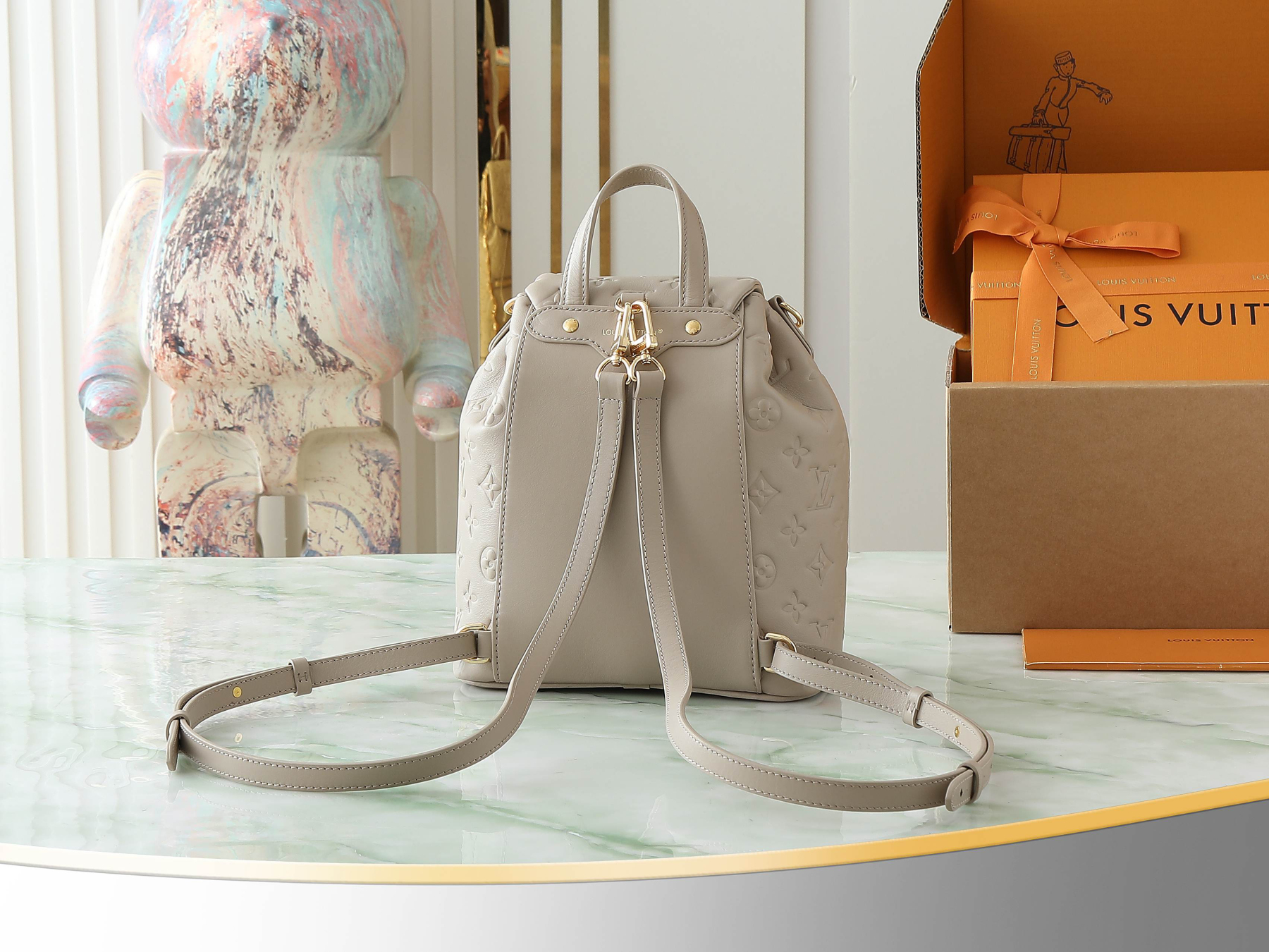 ルイ・ヴィトン「Louis Vuitton」COUSSIN BACKPACK ミニバッグ