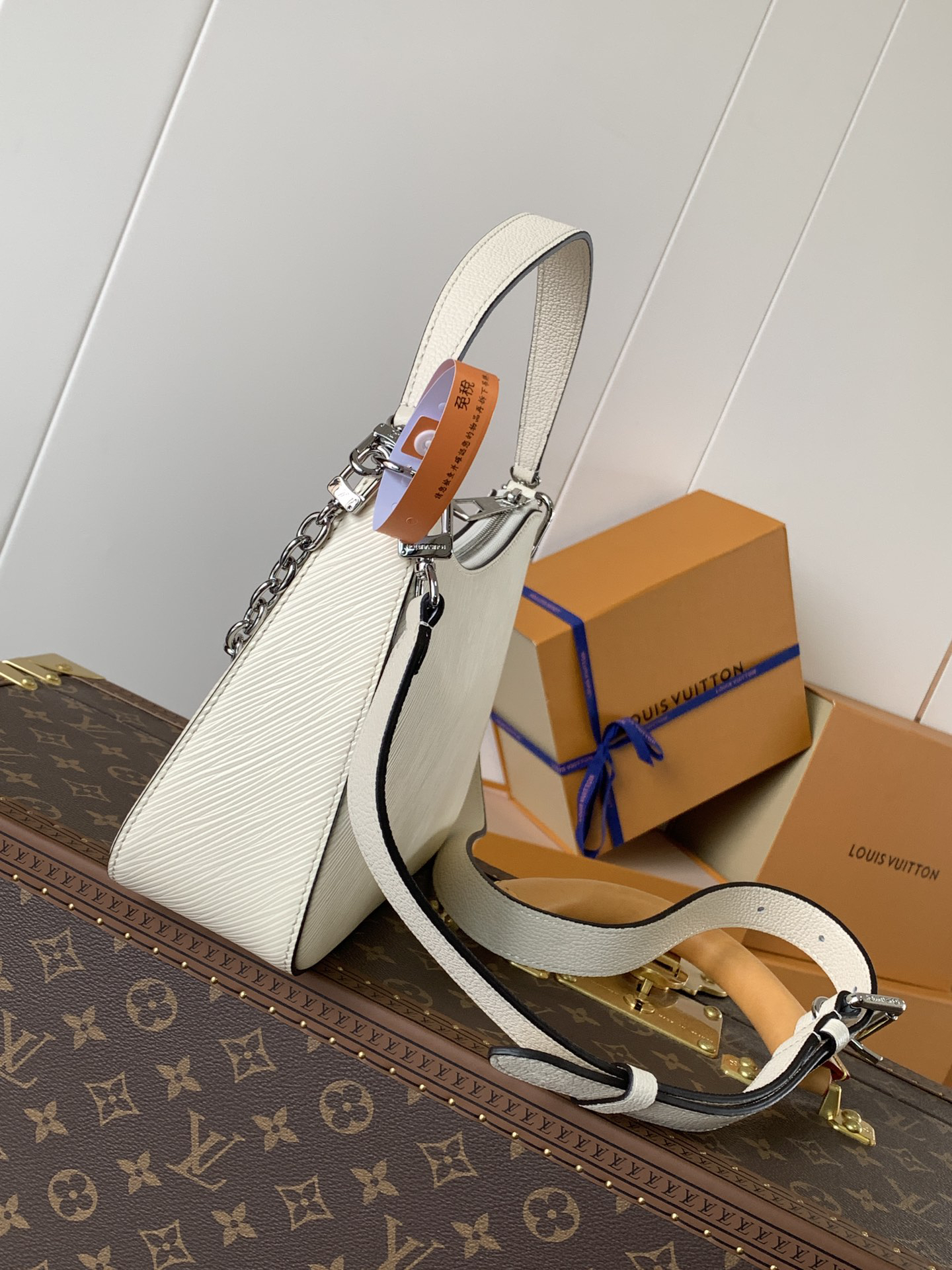 ルイ・ヴィトン(Louis Vuitton) マレル M80688