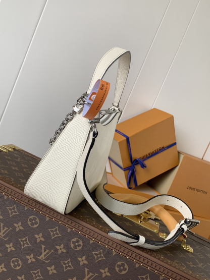 ルイ・ヴィトン(Louis Vuitton) マレル M80688