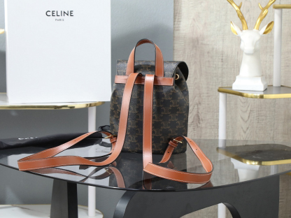 セリーヌ「Celine」Triomphe ミニ バックパック