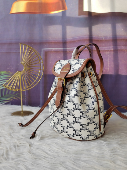 セリーヌ「Celine」Triomphe ミニ バックパック