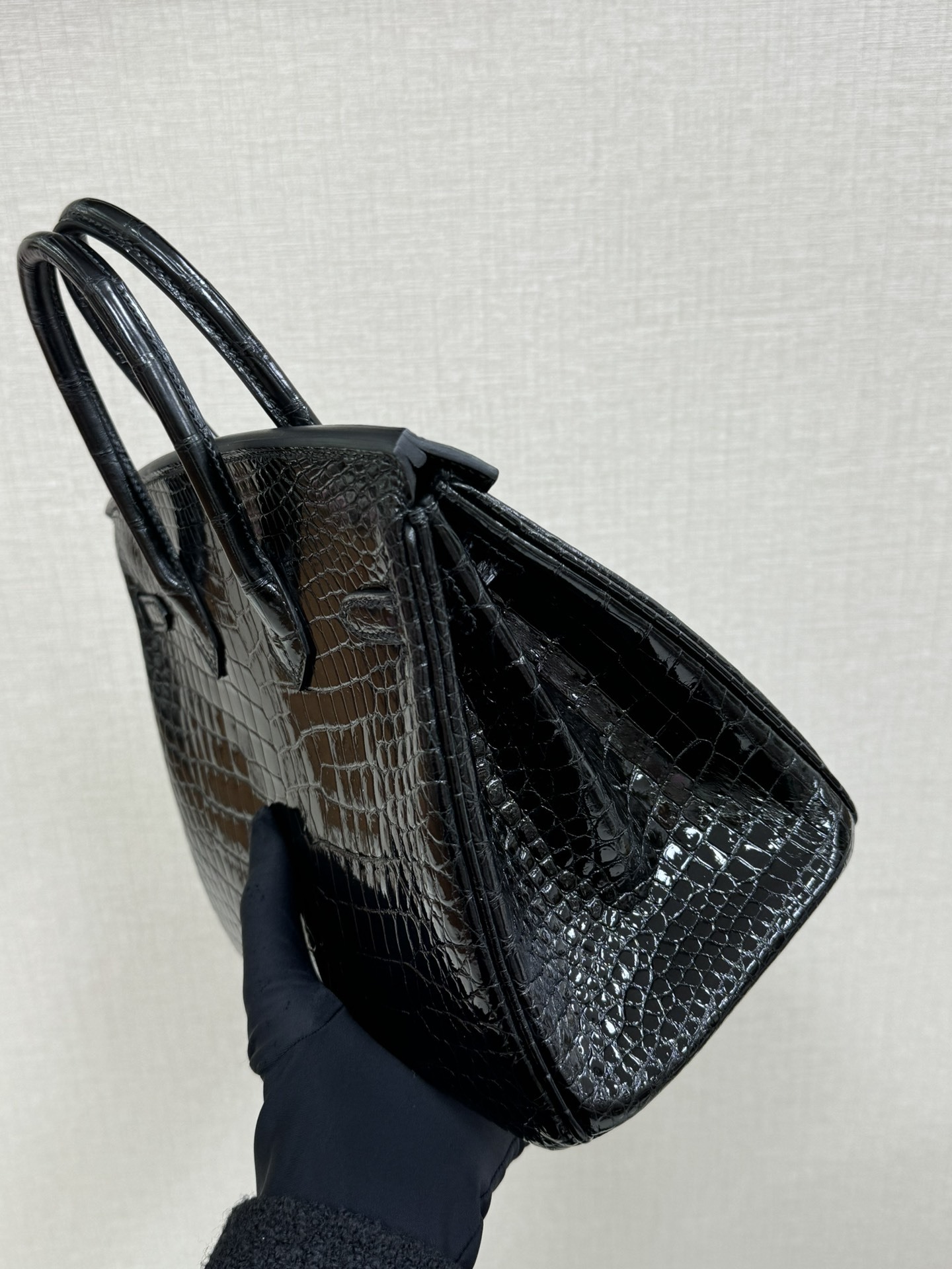 エルメス「Hermès」ノワール ミロワール クロコダイル レザー バッグ