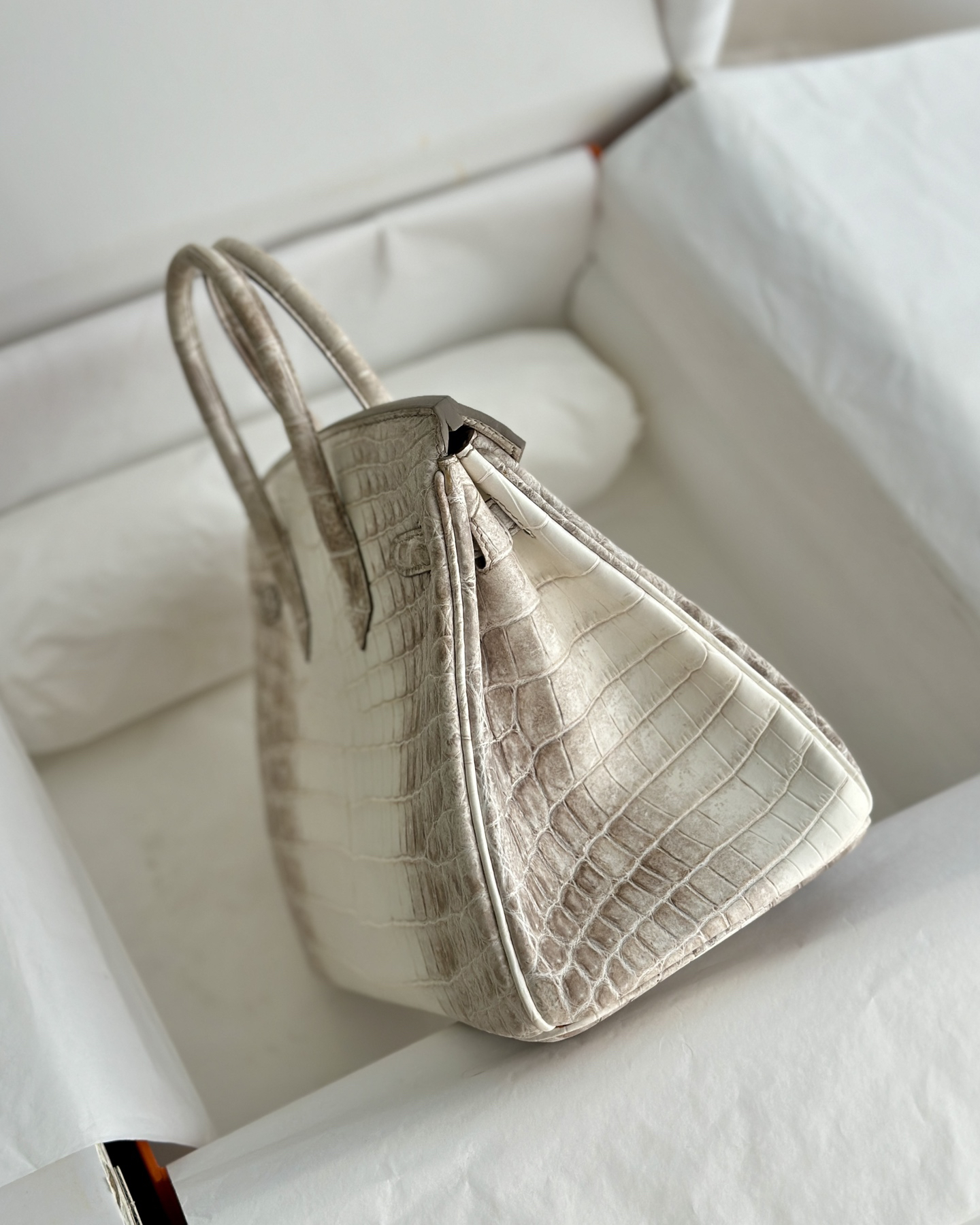 エルメス「Hermès」ヒマラヤン マット クロコダイル レザー ハンドバッグ