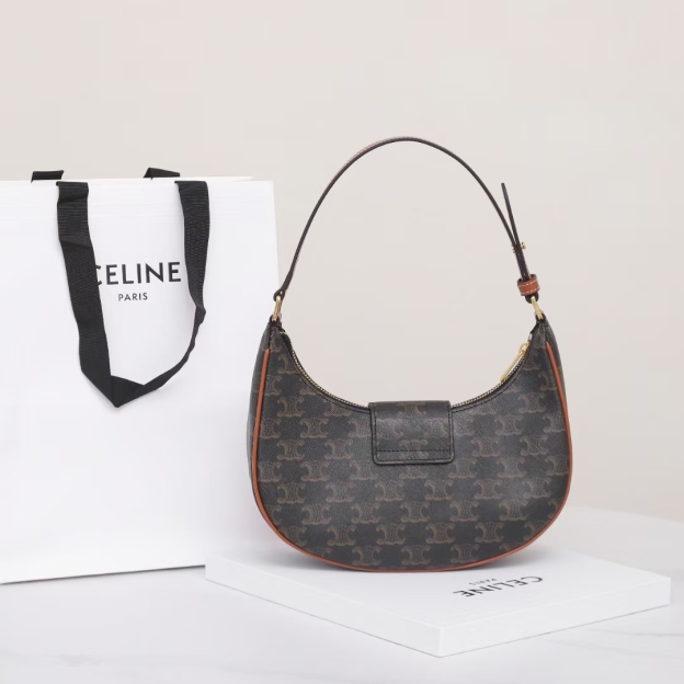 セリーヌ「Celine」 AVA モノグラム アンダーアームバッグ