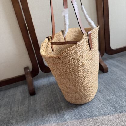セリーヌ「Celine」CLASSIC PANIER プランテーション素材＆レザー ラージバスケットバッグ