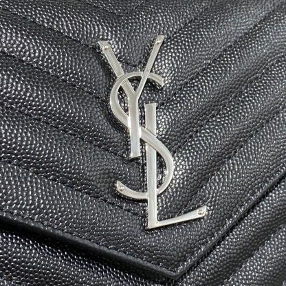 サンローラン「Saint Laurent」‌ MONOGRAM キャビアレザー エンンベロープバッグ‌