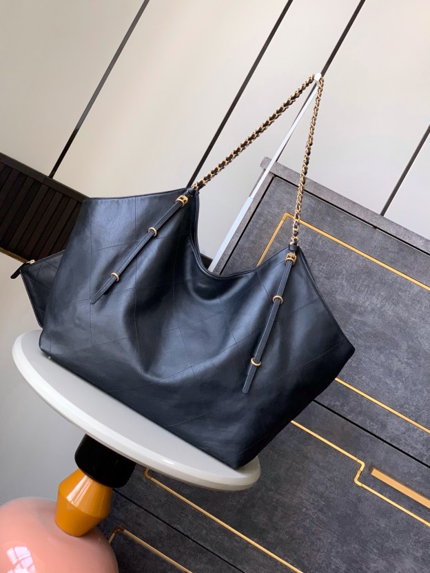 シャネル「Chanel」25S トートバッグ GDコラボレーション レディース ラージサイズ