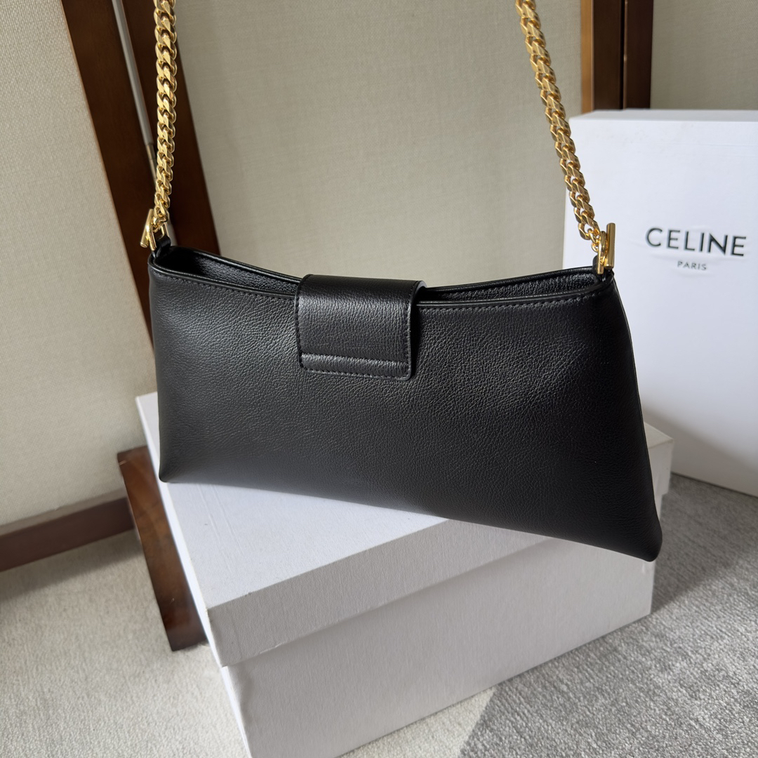セリーヌ「Celine」TRIOMPHE SOFT WILTERN クラッチバッグ