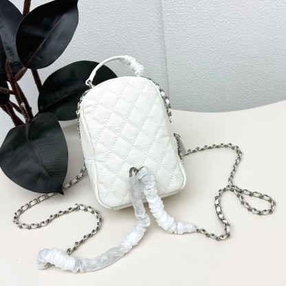 シャネル「Chanel」25C バックパック レザー ミニサイズ