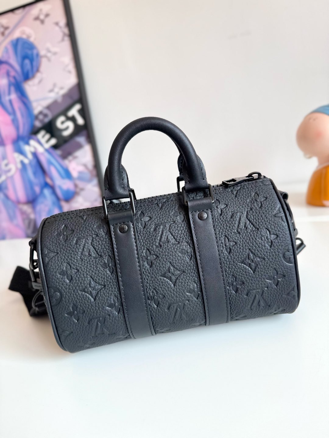 ルイ・ヴィトン「Louis Vuitton」Taurillon Monogram ハンドバッグ