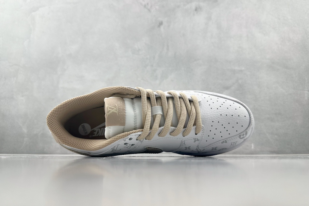 「コラボモデル」Louis Vuitton x Nike コラボ - カーキプリント" スニーカー