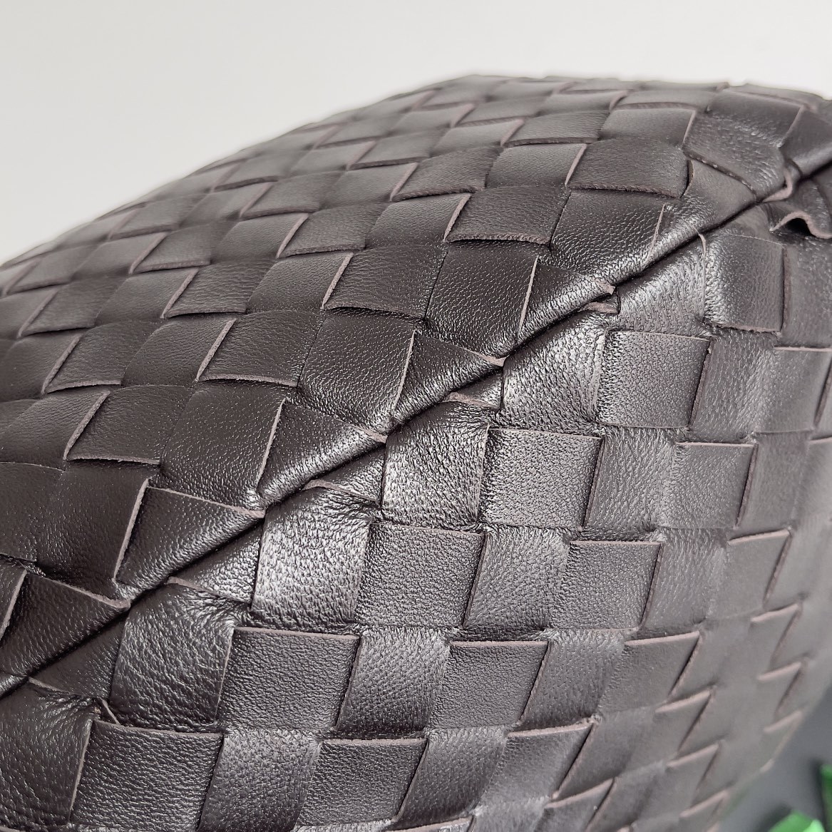 ボッテガ・ヴェネタ「Bottega Veneta」Jodie ショルダーバッグ