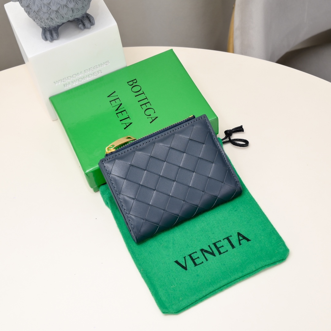 ボッテガ・ヴェネタ「Bottega Veneta」イントレチャート レザー コンコンパクトウォレット