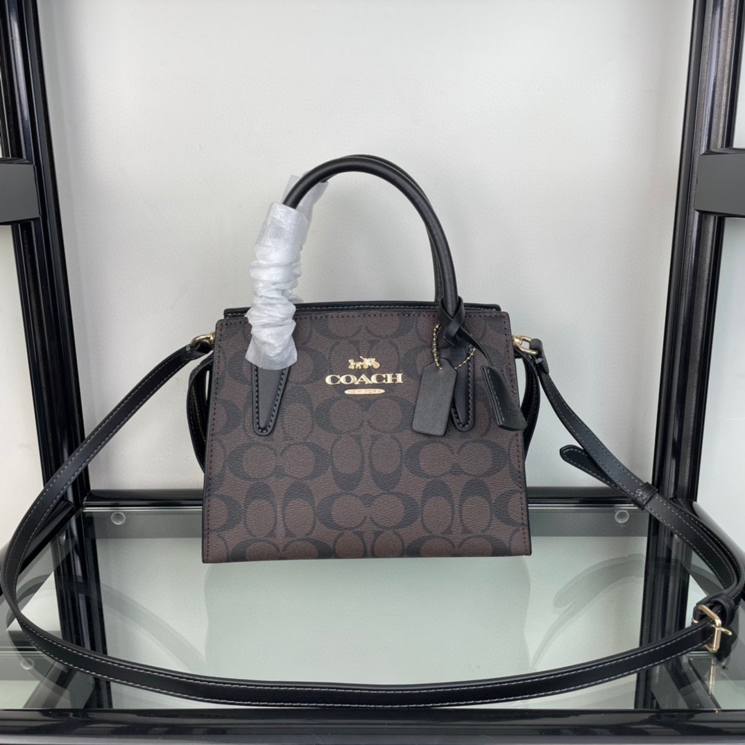 コーチ「Coach」Willow Tote ハンドバッグ