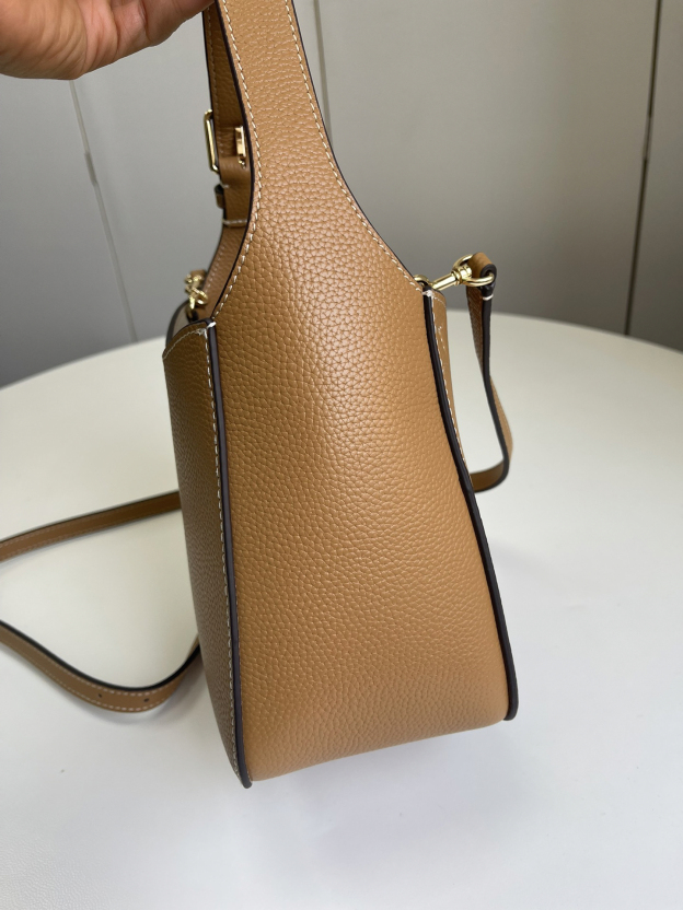 トリー バーチ「Tory Burch」ROMY トートバッグ