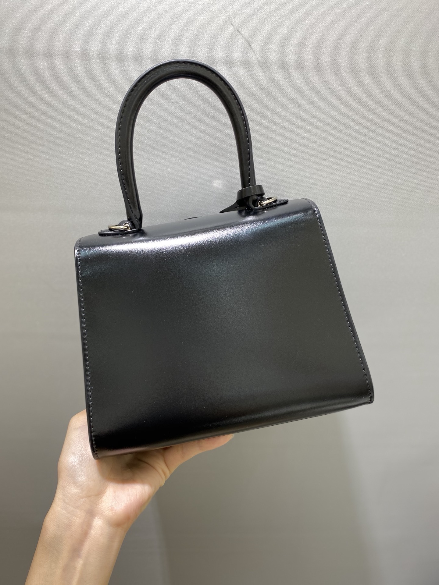 デルヴォー「Delvaux」デルボー ダブルジェ ミニダブルリングバッグ