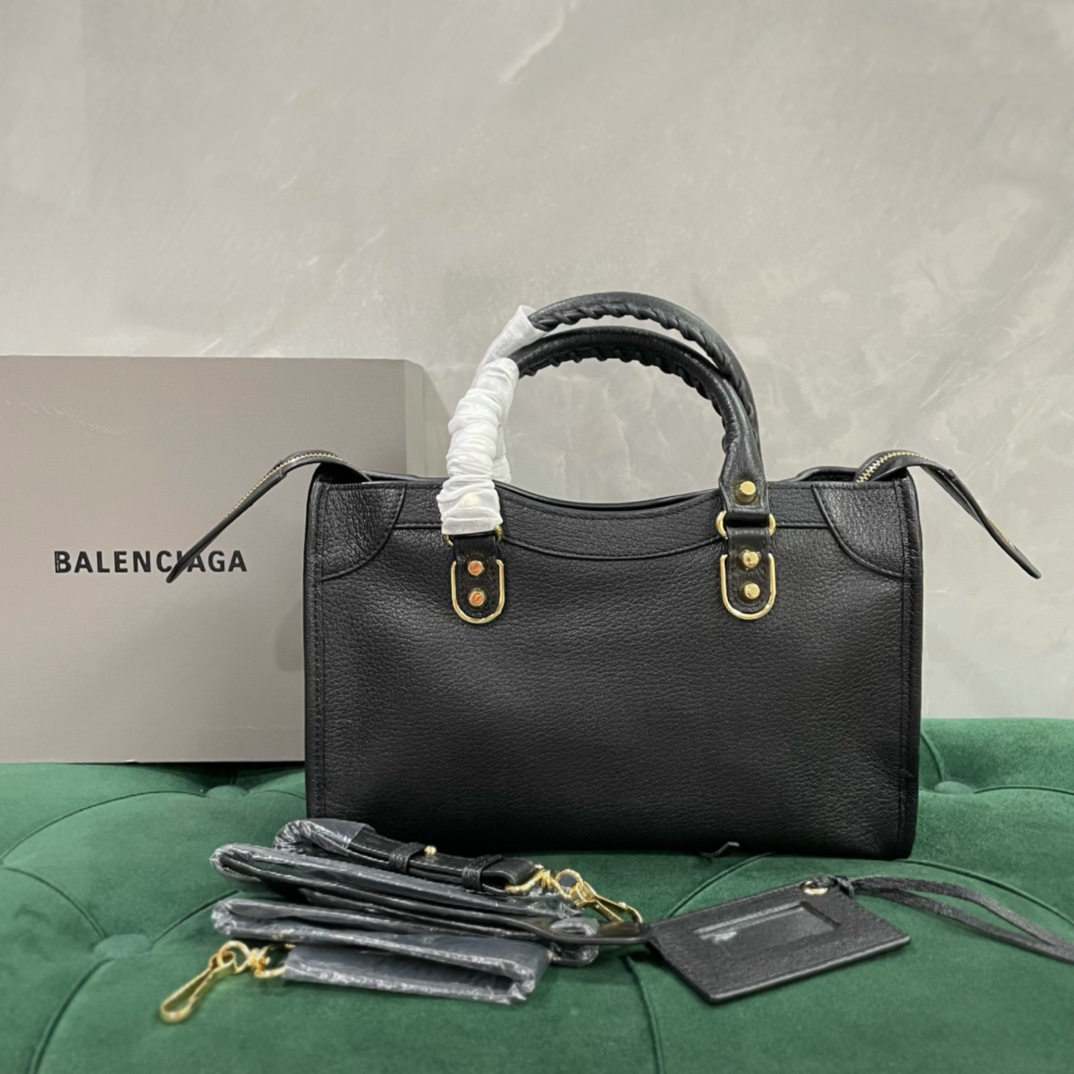 バレンシアガ「Balenciaga」Motocross Bag