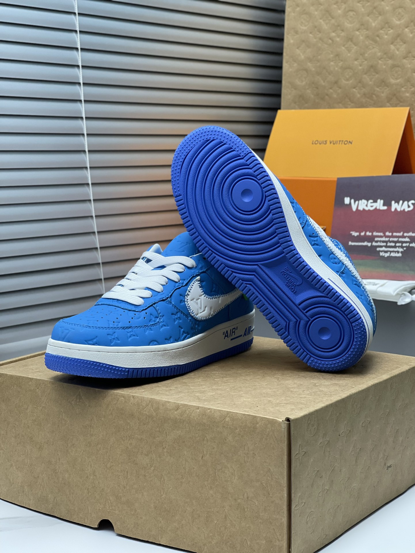 「コラボモデル」Louis Vuitton x Nike Air Force 1 Low【新商品発売】七色