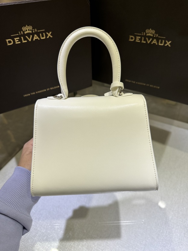 デルヴォー「Delvaux」Shoulder Bag