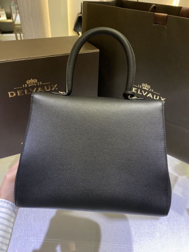 デルヴォー「Delvaux」Shoulder Bag