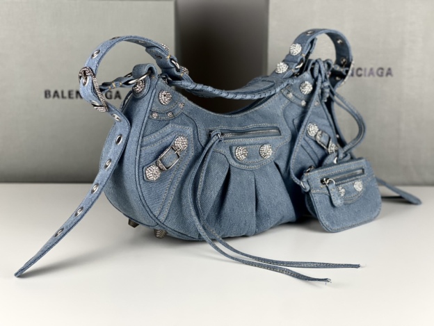 バレンシアガ「Balenciaga」デニム モーターサイクルバッグ