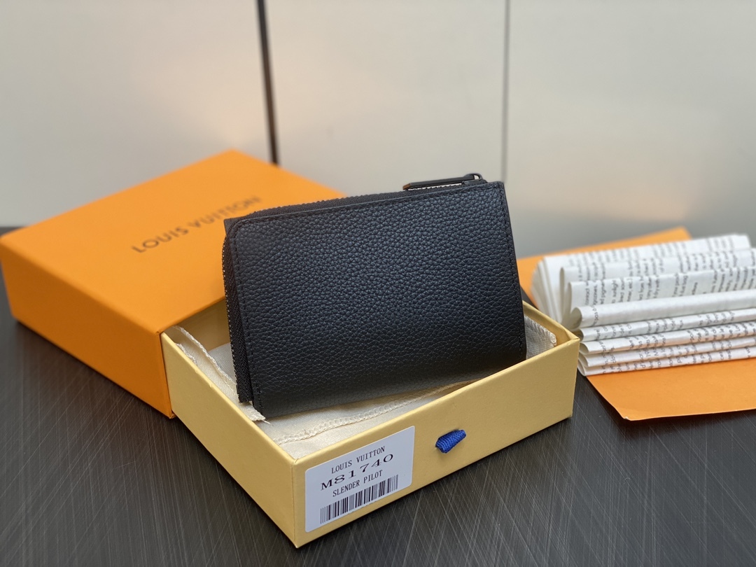 ルイ・ヴィトン「Louis Vuitton」ポルトフォイユ･パイロット