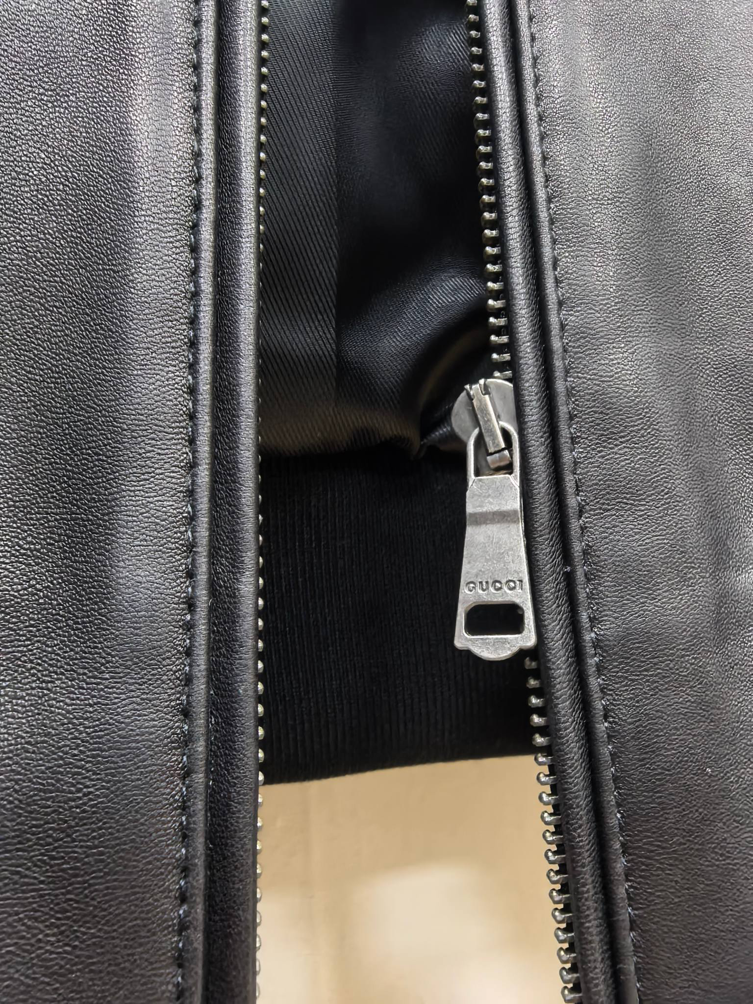 グッチ「Gucci」秋冬用シープレザージャケットです