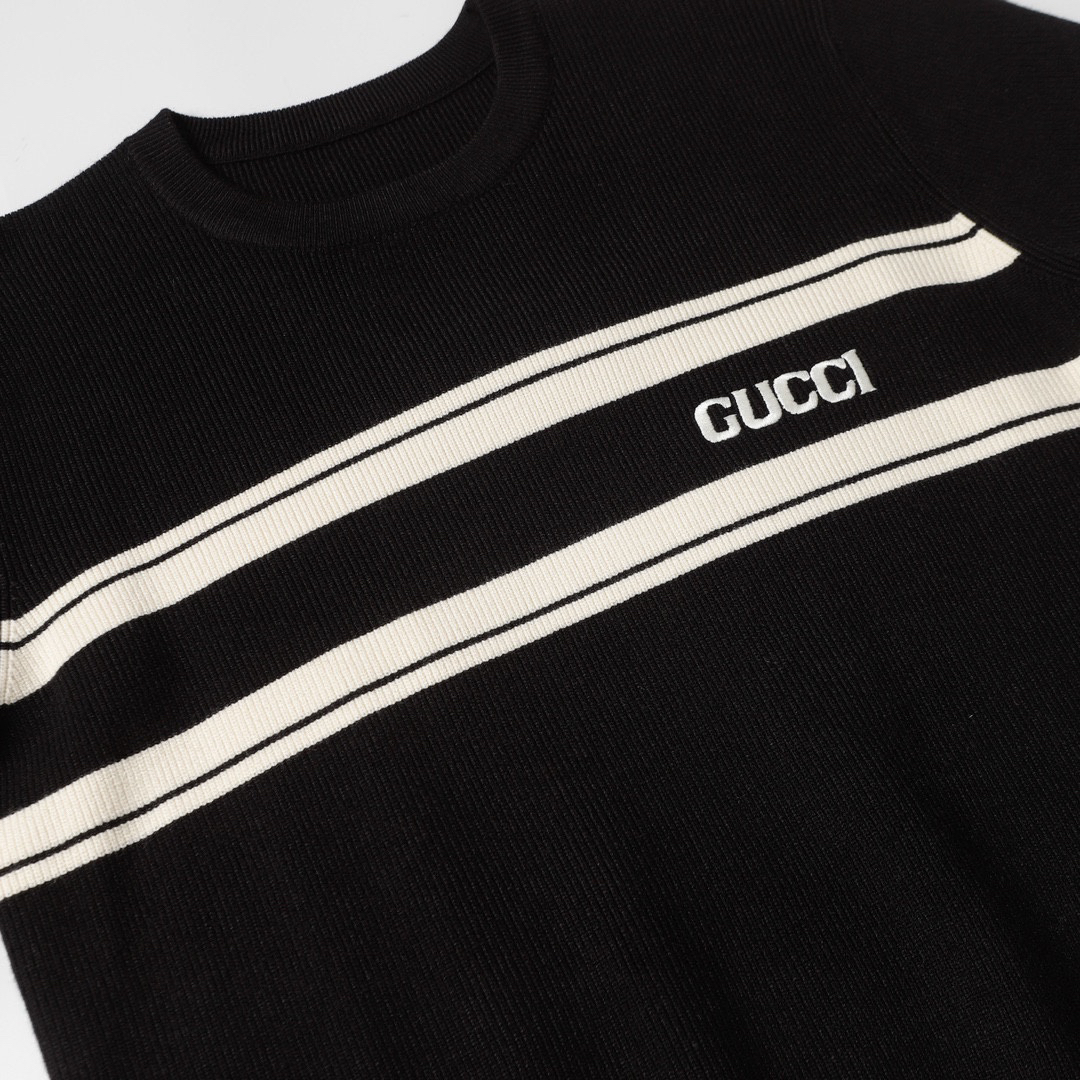 グッチ「Gucci」GGジャカード クルーネックセーター