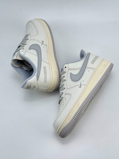 「コラボモデル」Balenciaga x NikeAir Force 1 Low 07 'Double Swoosh' スニーカー