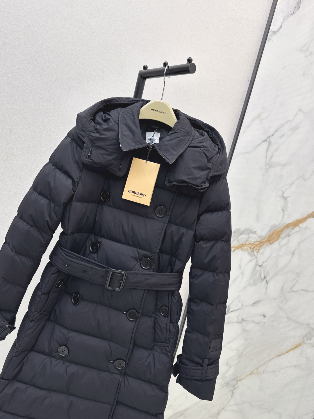 バーバリー「Burberry」 ダブルブレスト ロング ダウンコート フード付き-ISETAN PRESTIGE CURATED