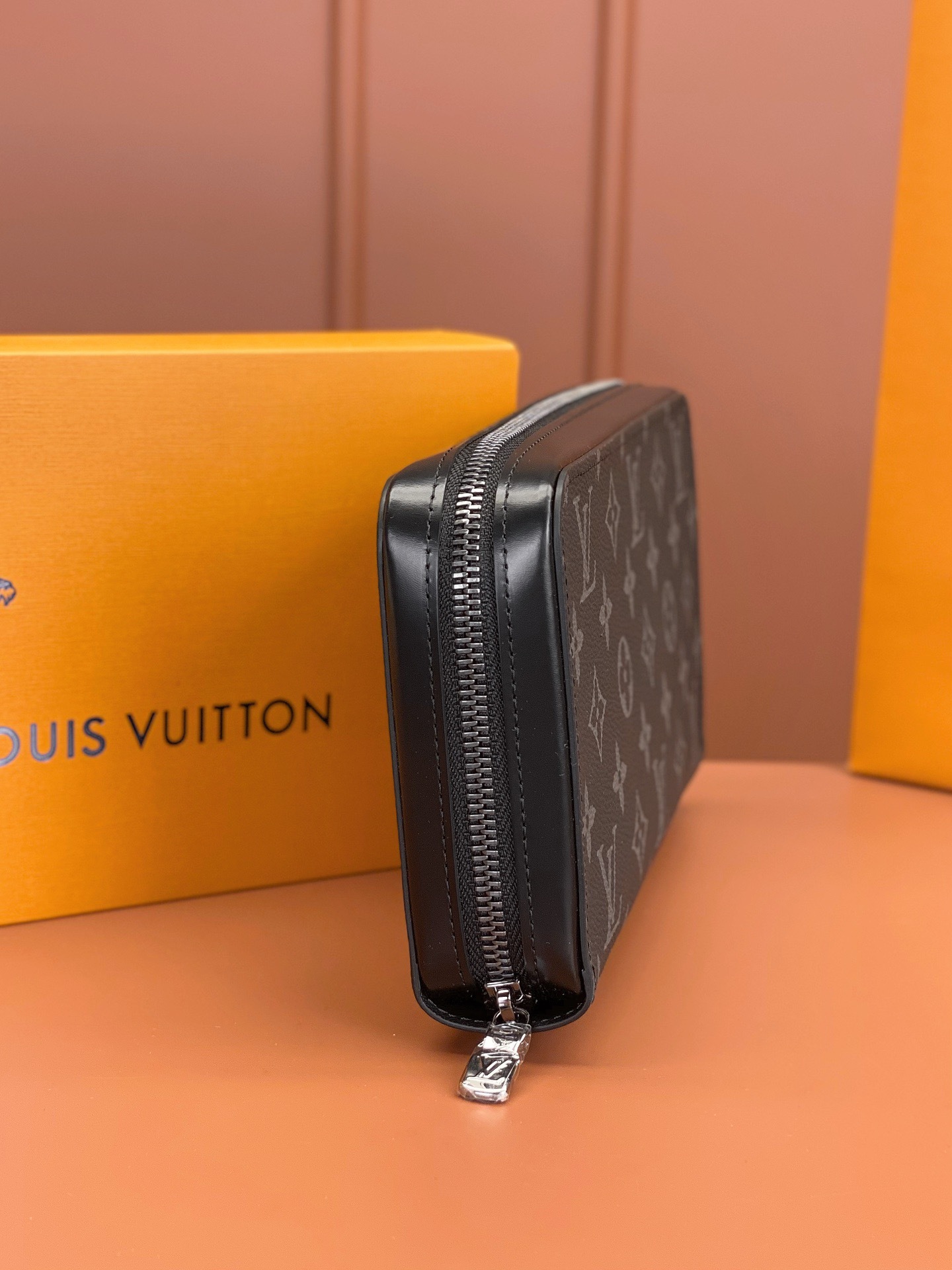 ルイ・ヴィトン「Louis Vuitton」ジッピーXL