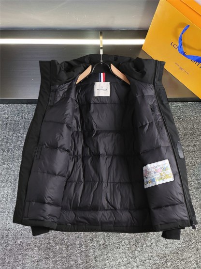 モンクレール「Moncler」カラーブロック ダウンジャケット