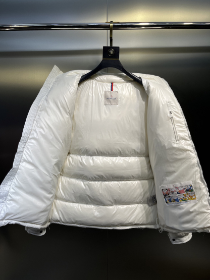 モンクレール「Moncler」Maya ダウンジャケット