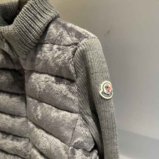 モンクレール「Moncler」パネルジップアップ ダウンジャケット