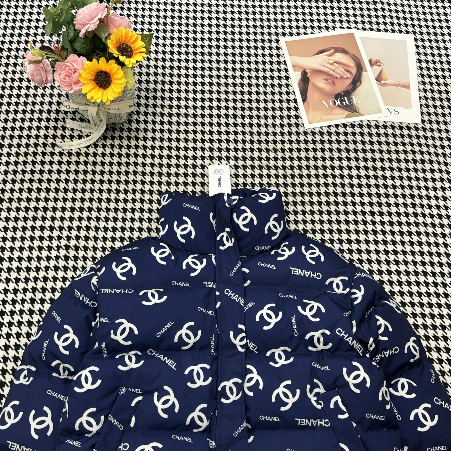 シャネル「Chanel」モノグラム スタンドカラー キルトド コート