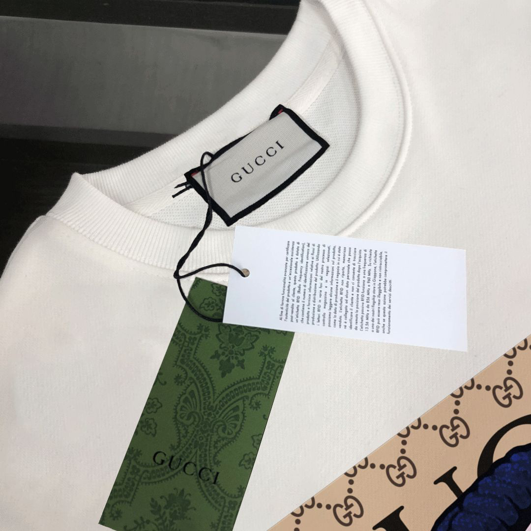 グッチ「Gucci」ユニセックス デジタルプリント ラウンドネック スウェットシャツ