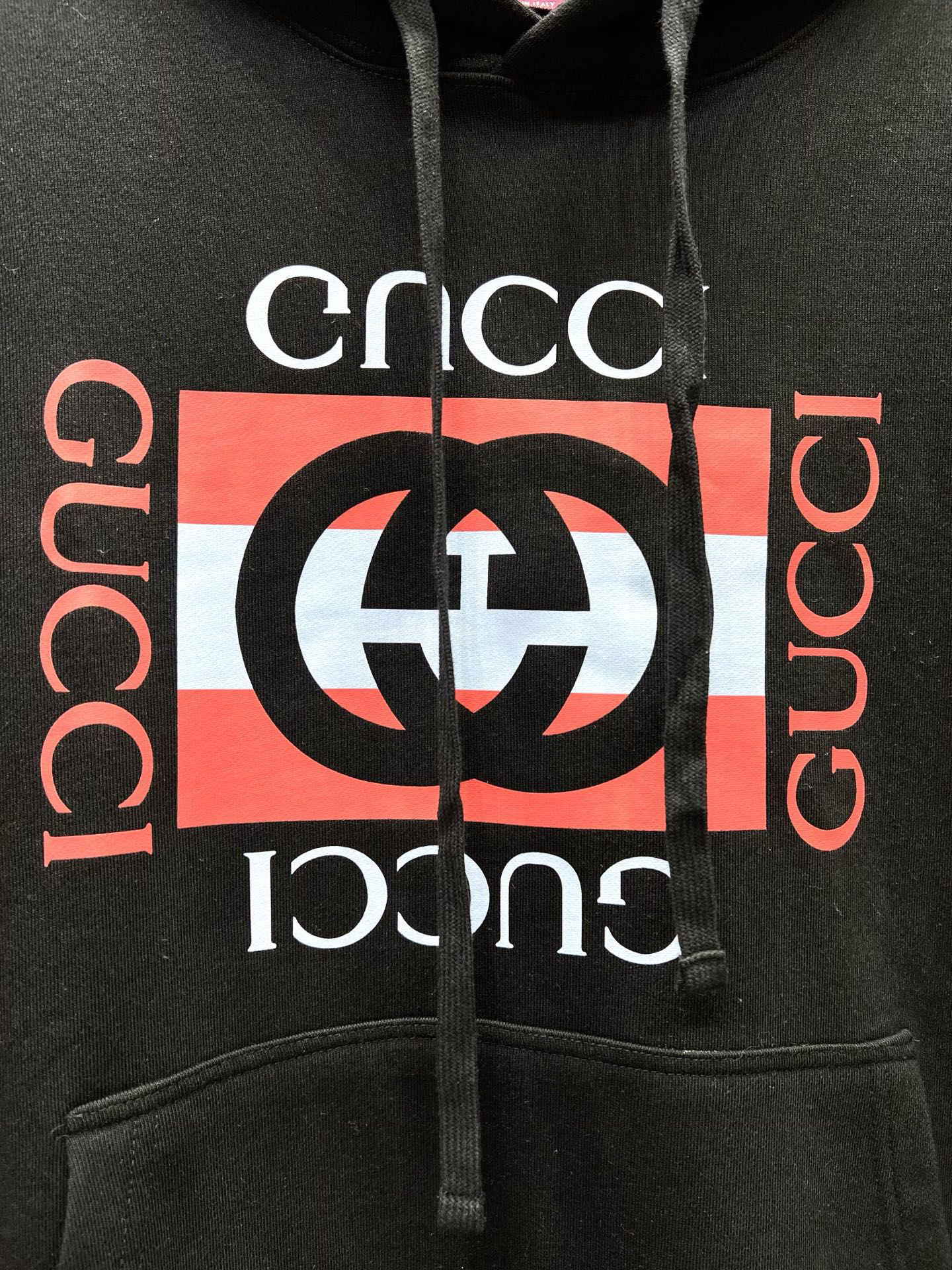 グッチ「Gucci」ロゴプリント パーカー