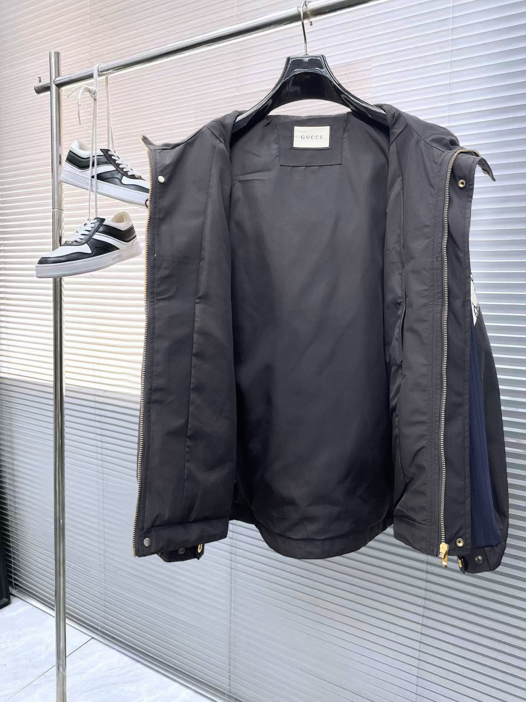 グッチ「Gucci」ショーケース メモリージャケット