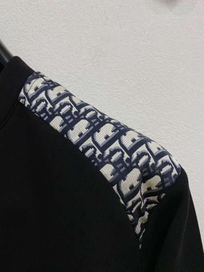 ディオール「Dior」エンブロイダード スウェットシャツ