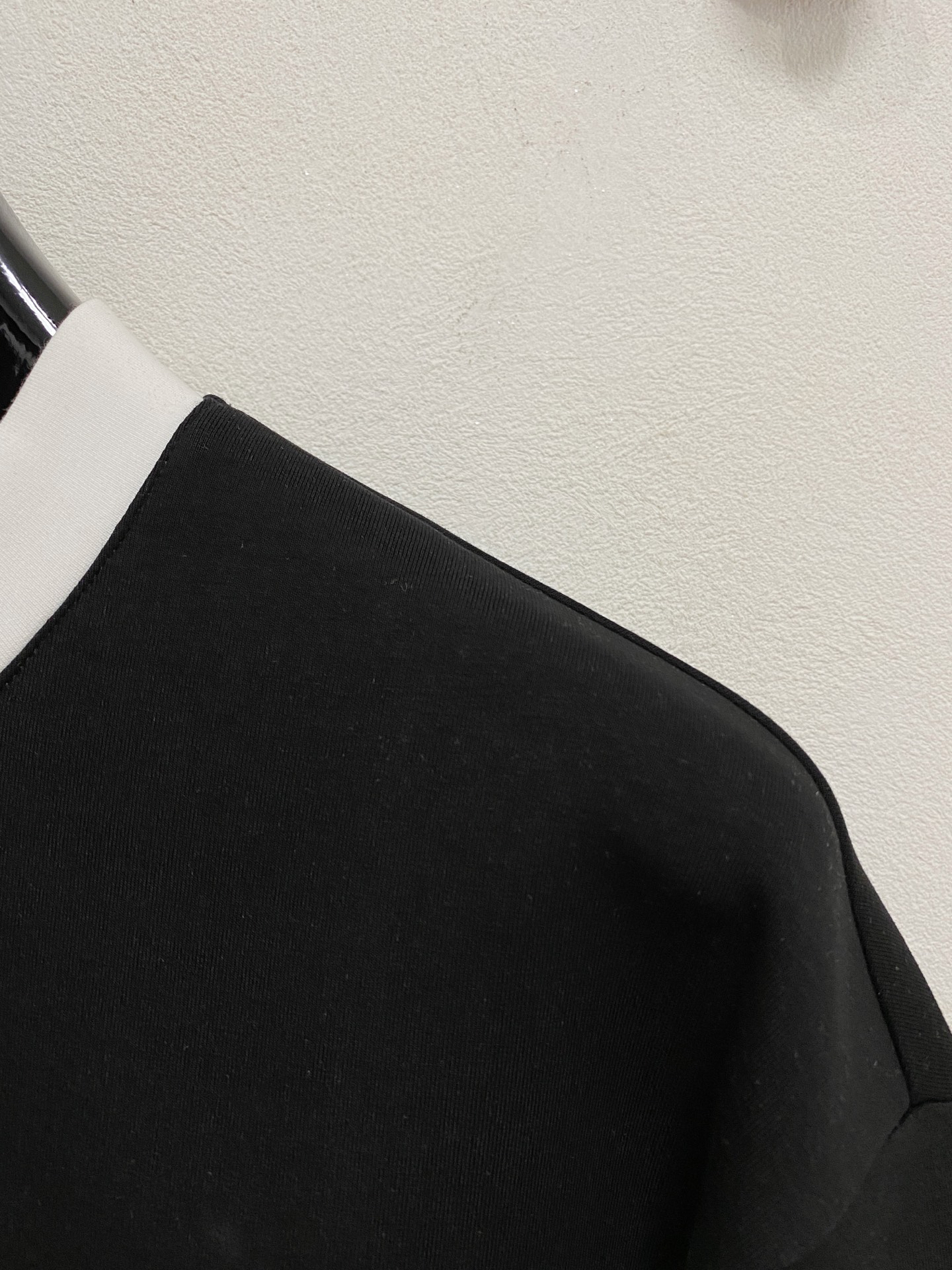 ディオール「Dior」エンブロイダード スウェットシャツ