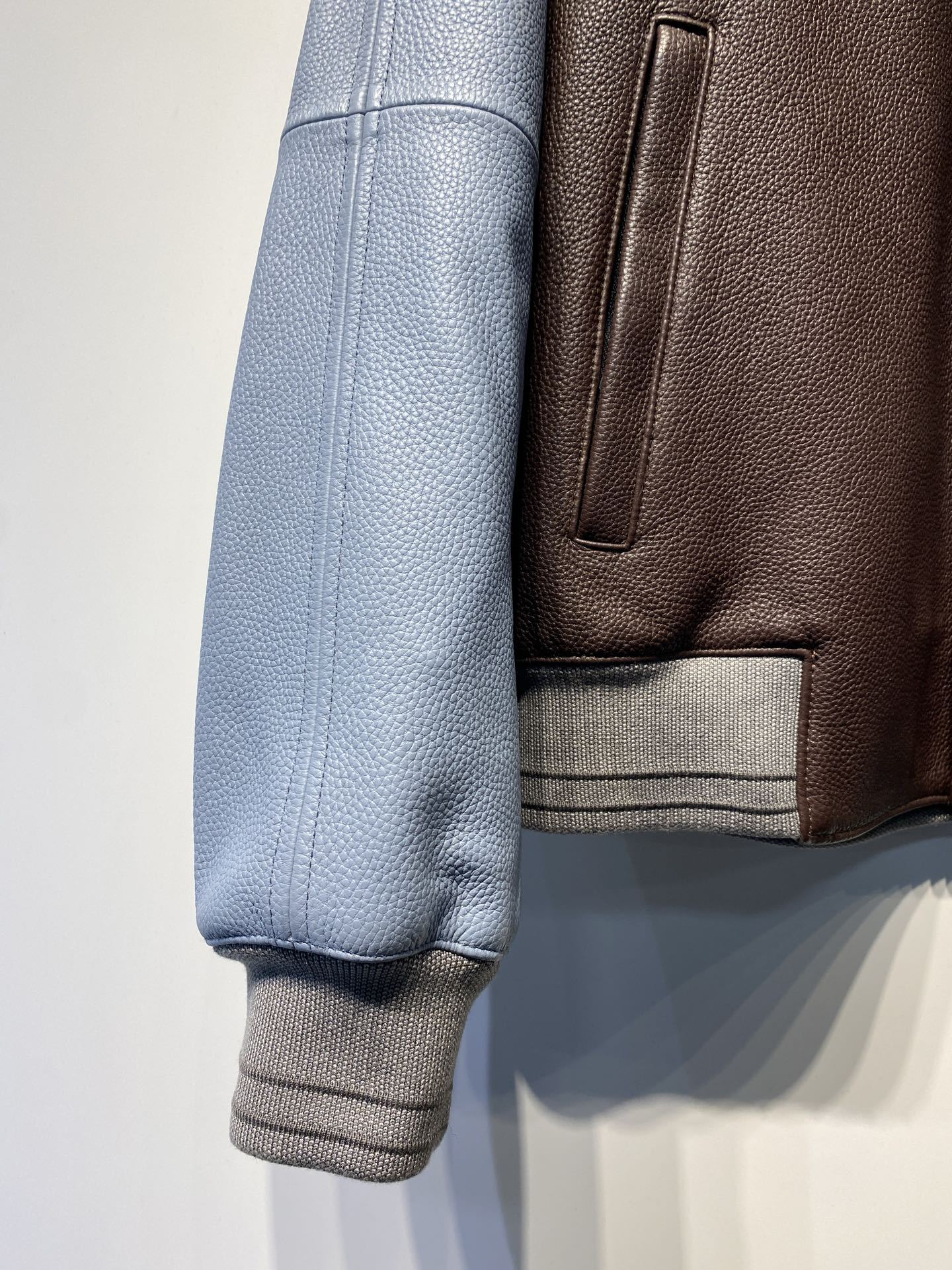 エルメス「Hermès」アーリー オータム ベースボール レザー ジャケット