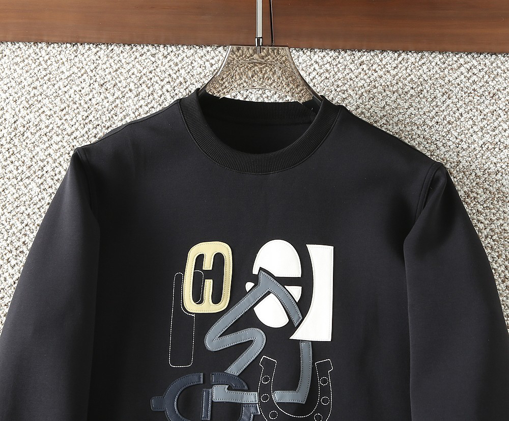 エルメス「Hermès」2025 アーリーオータム H Puzzle モダール クルーネック スウェットシャツ