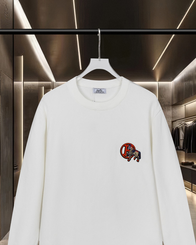 エルメス「Hermès」エンブレム ロゴ ロングスリーブ ニット