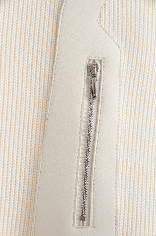 エルメス「Hermès」2025 秋冬 スタンドカラー ジップ ニット