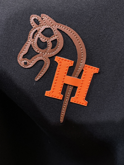 エルメス「Hermès」エンブロイダリー ロゴ スウェットシャツ