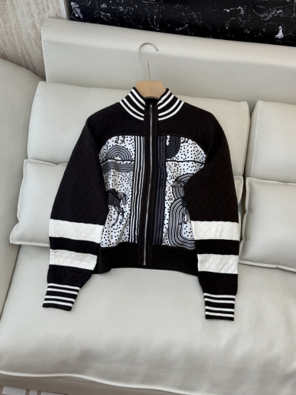 エルメス「Hermès」ウール カーディガン