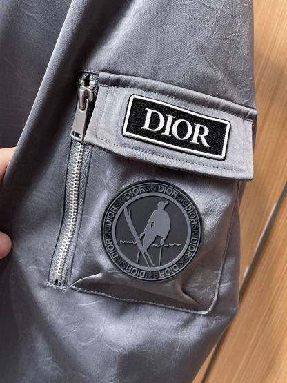 ディオール「Dior」テクニカル ジャカード ダウン ジャケット