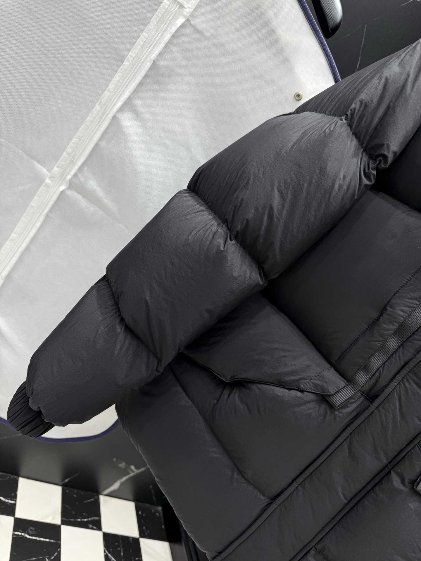 ディオール「Dior」ダウンブルゾン