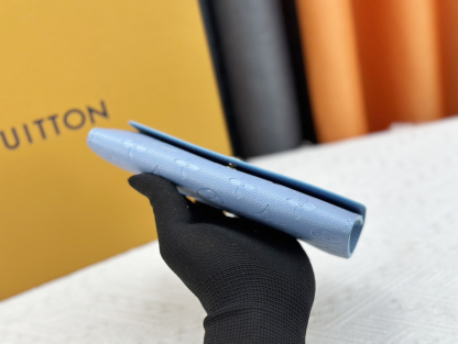 ルイ・ヴィトン「Louis Vuitton」ポルトフォイユ･サラ