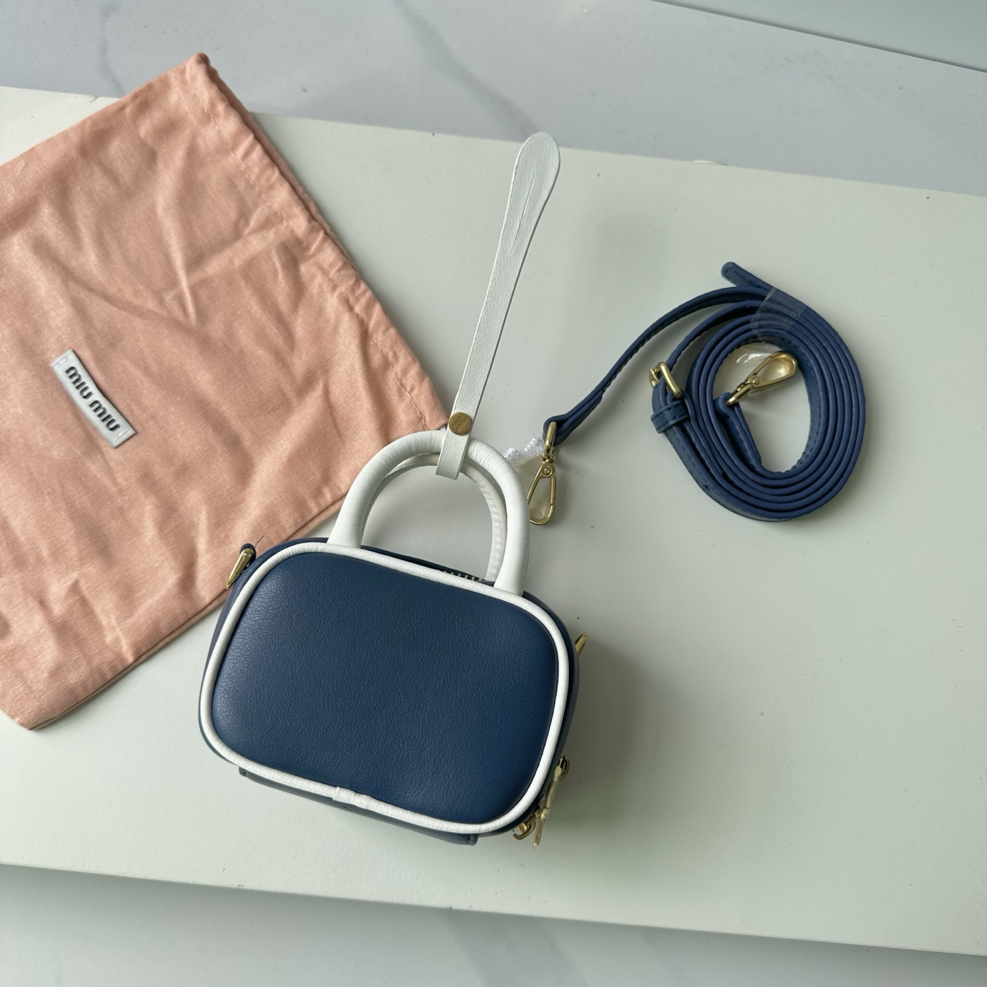 ミュウミュウ「Miu Miu」Beau Series Mini Briefcase